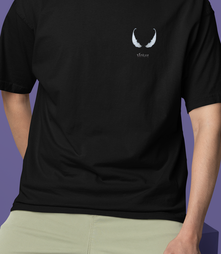 Venom 'Symbiote Eyes' Heavyweight Oversized T-Shirt